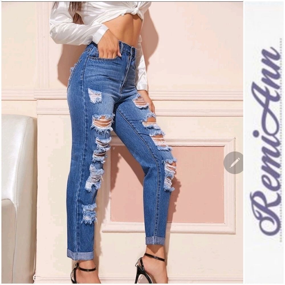 šHPš SlantāPocket RippedĀ Jeans - Picture 2 of 6